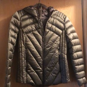 BCBG ultra lightweight packable down jacket.  Never worn.